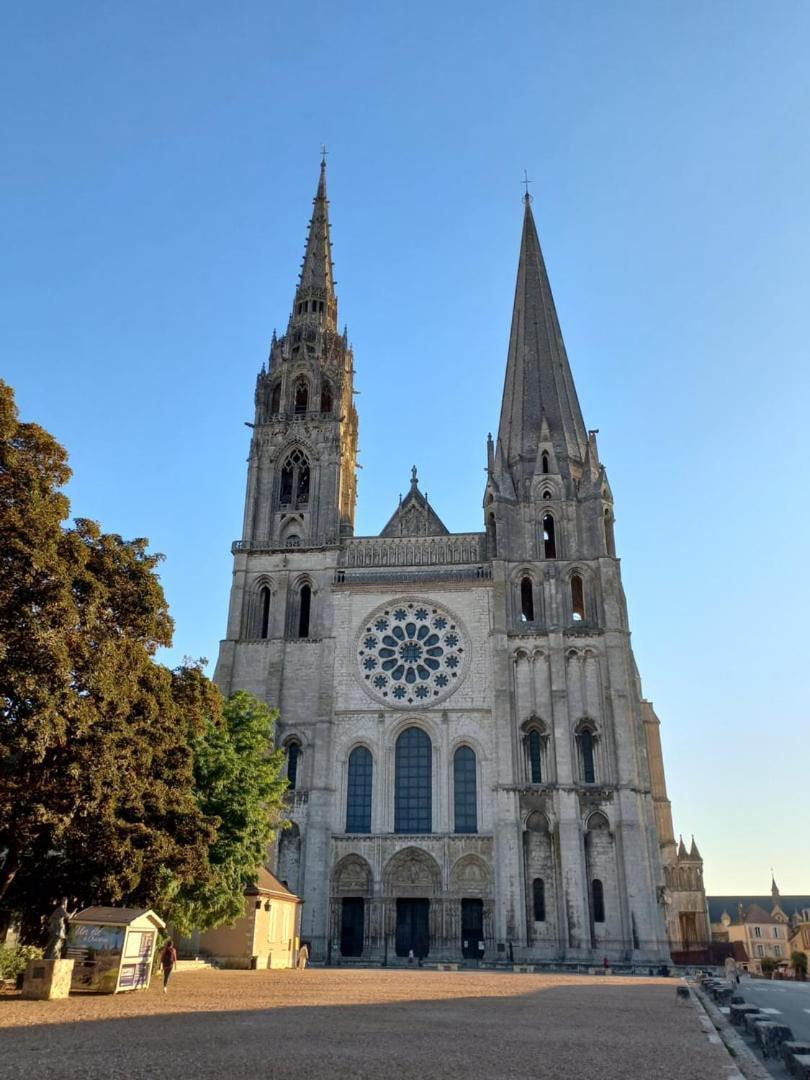 Le Gite De La Cathedrale Lejlighed Chartres Eksteriør billede